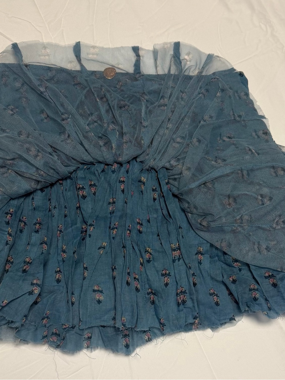 Free People blue floral mini skirt with adorable lace up detail! size L NWOT - Picture 6 of 11